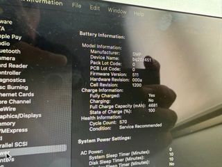 MacBook Air i5 8gb ram A1466