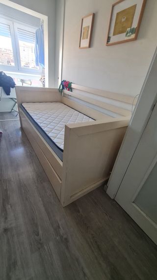 Cama nido beige con colchón inferior