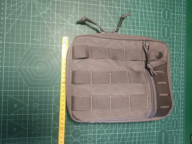 Pouch Táctico SPANKER. EDC