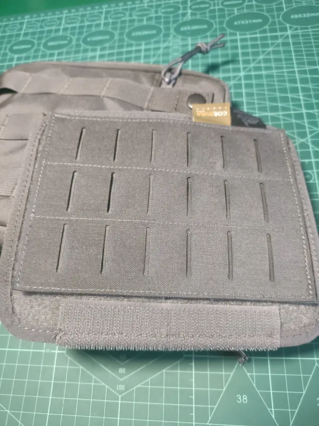 Pouch Táctico SPANKER. EDC
