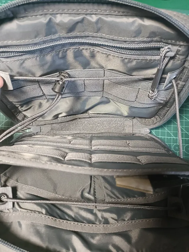 Pouch Táctico SPANKER. EDC