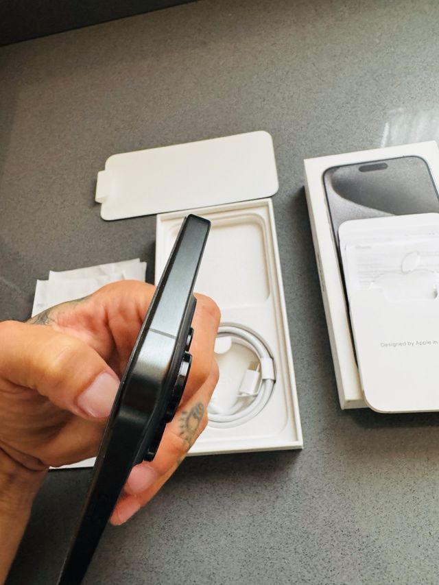 iPhone 15 Pro Max Negro