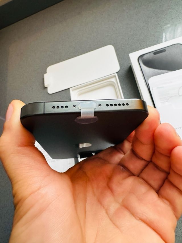 iPhone 15 Pro Max Negro