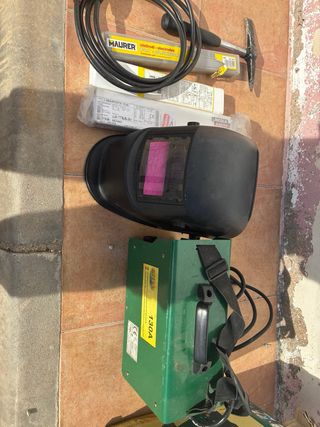 Soldadora Inverter Kevin 130 + Accesorios