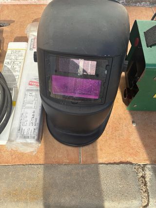 Soldadora Inverter Kevin 130 + Accesorios