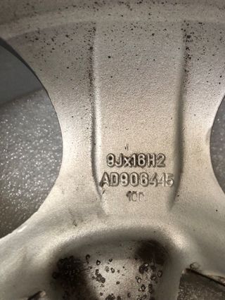 Llantas R16 Peugeot/Citroen RH restauradas