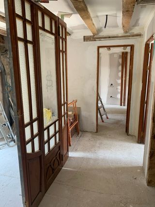 Puerta doble madera con cristales