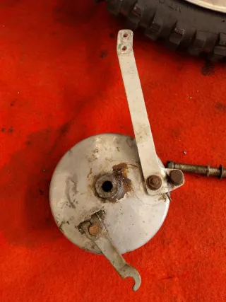 Llanta Bultaco Sherpa delantera