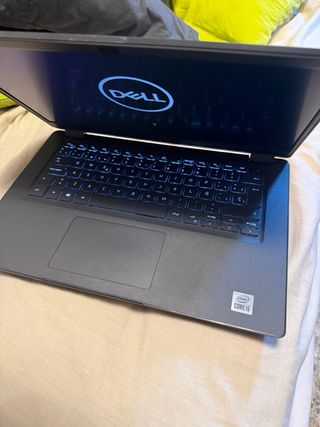 Portátil DELL de 250gb y 8 de memoria RAM