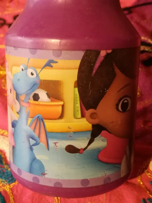 BOTELLA DEPORTIVA/BOMBACAO:1X2,5€/VASOS BARRO:1X1€