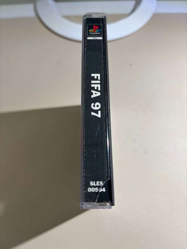 FIFA 97 PS1 PAL Original con Manual