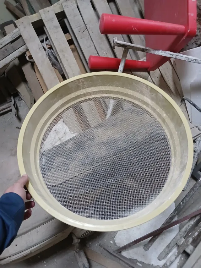 Cernidor de arena circular