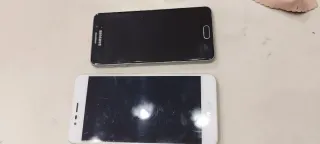 Lotto 2 Cellulari Asus e Samsung A3 da testare