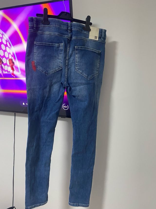 Pantalón vaquero Eleven Degrees Roto T-36/38