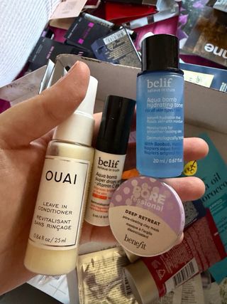 Lote 100 productos cosmética y maquillaje