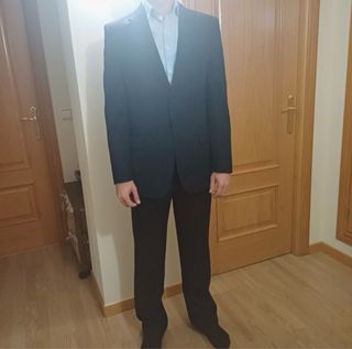 Traje de hombre negro