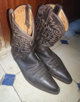 Botas de cuero estilo cowboy handmade
