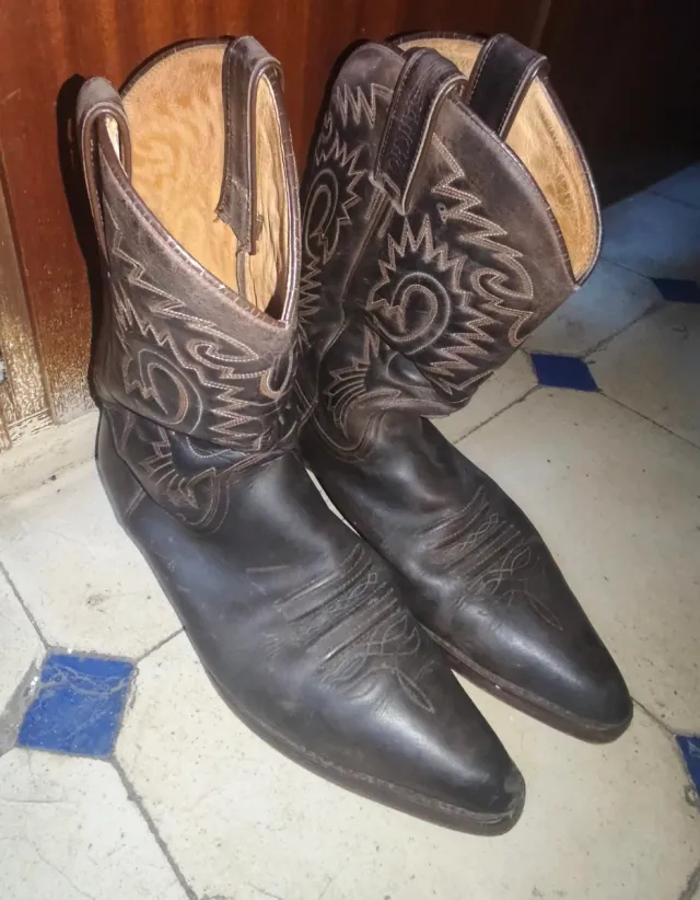 Botas de cuero estilo cowboy handmade