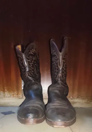 Botas de cuero estilo cowboy handmade