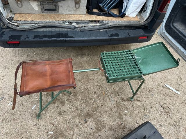 Silla y mesa plegable caza