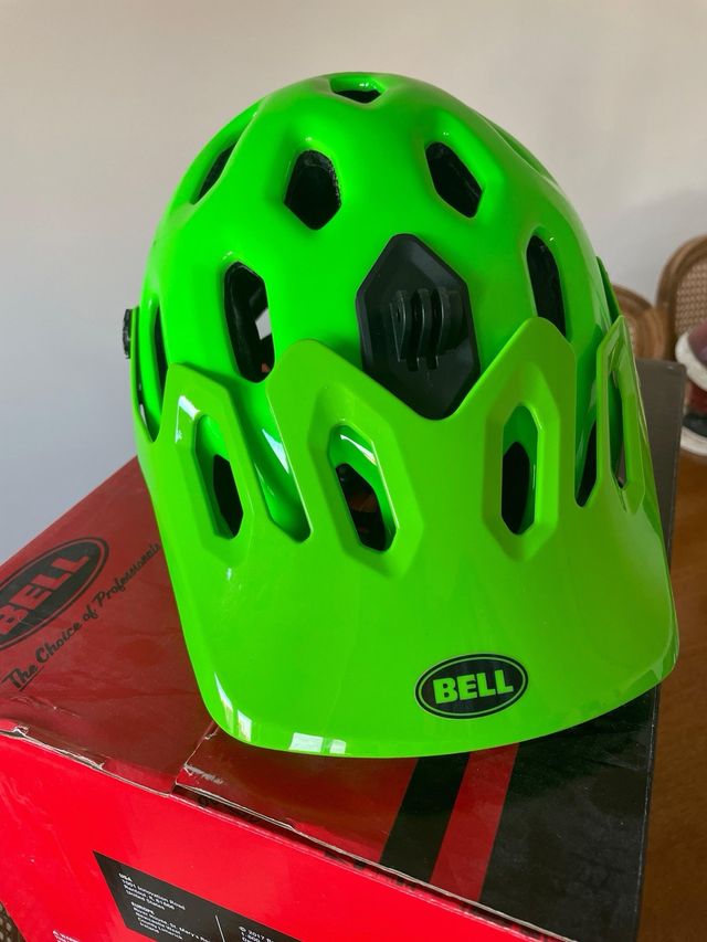 Casco Bell Súper Bicicleta Verde