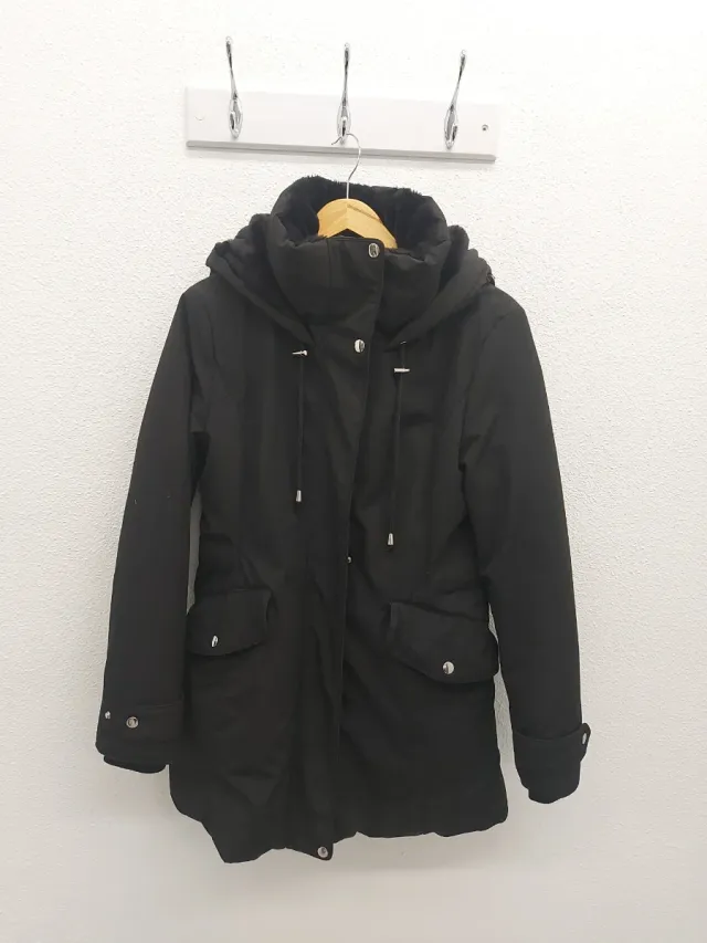 Parka Zara Negra Mujer Talla M