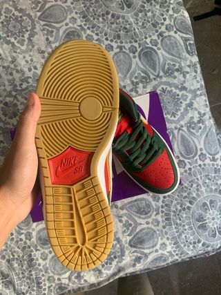 Nike Dunk Low SB Seattle Supersonics