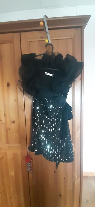 Vestido Zara tul y lentejuelas negro XS