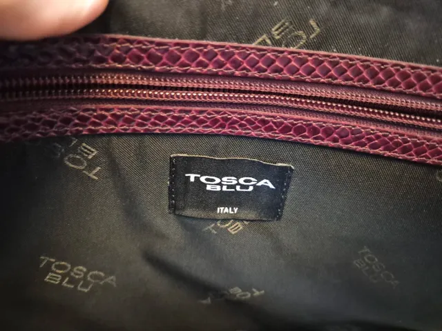 Maletín piel borgoña granate burdeos asa extraíble