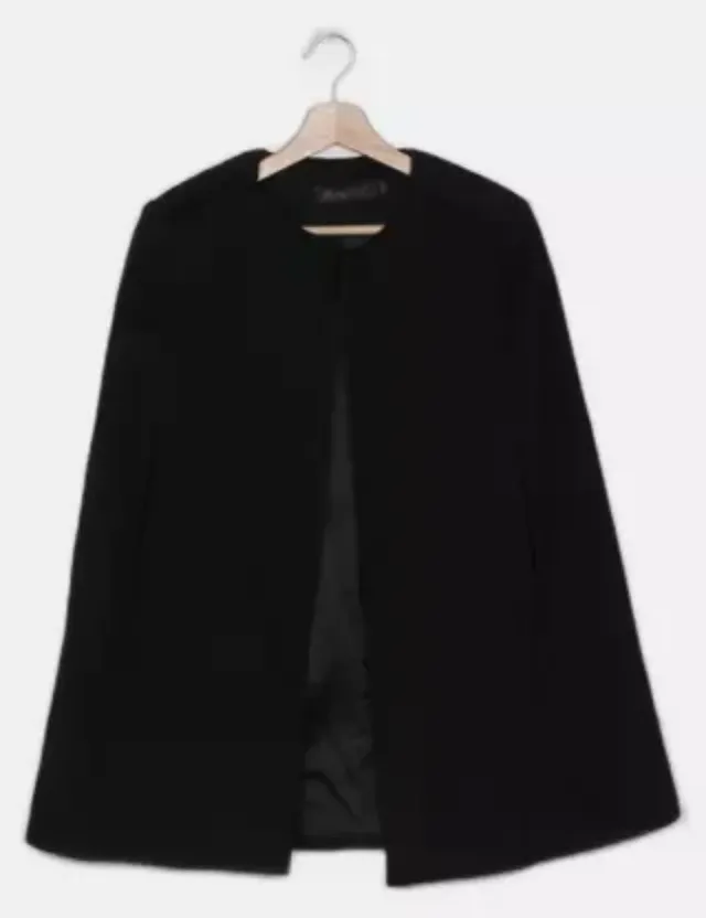 Capa Massimo Dutti Negra Talla Única