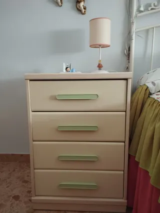 Cómoda juvenil 5 cajones