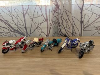 Colección de 5 motos a escala
