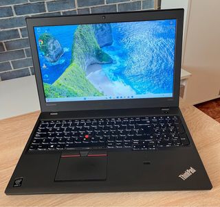 Portátil Lenovo ThinkPad i7