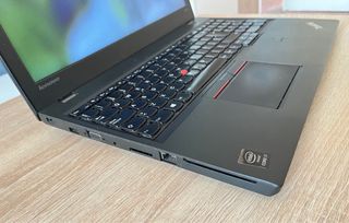 Portátil Lenovo ThinkPad i7