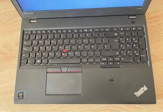 Portátil Lenovo ThinkPad i7