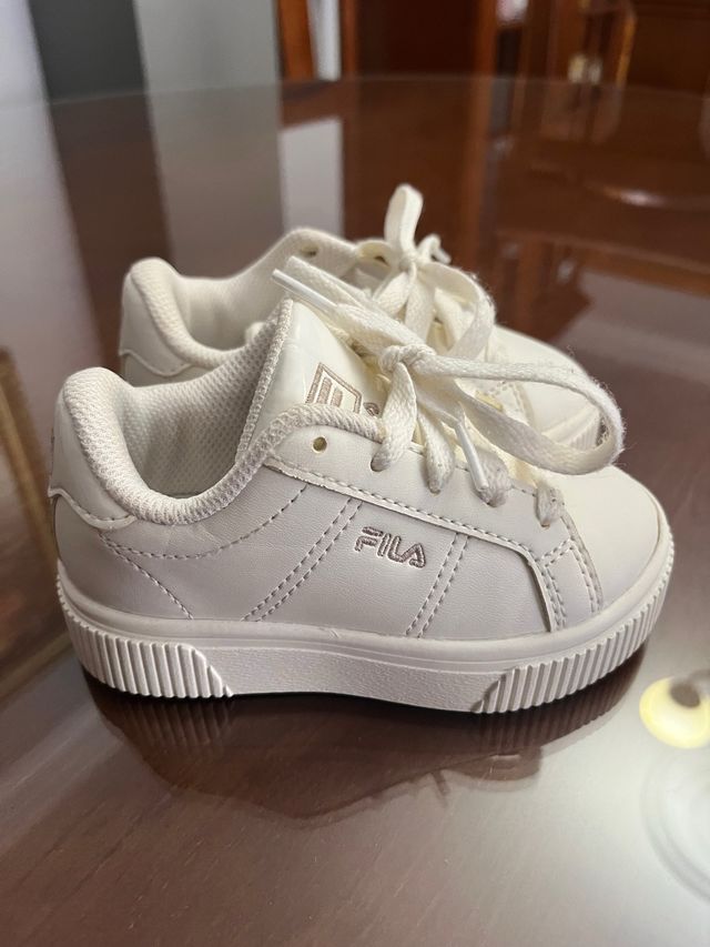 Zapatillas Bebé Fila Blancas