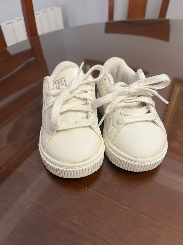 Zapatillas Bebé Fila Blancas