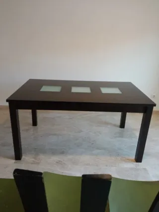GRAN OPORTUNIDAD!!! Mesa de comedor madera y crist