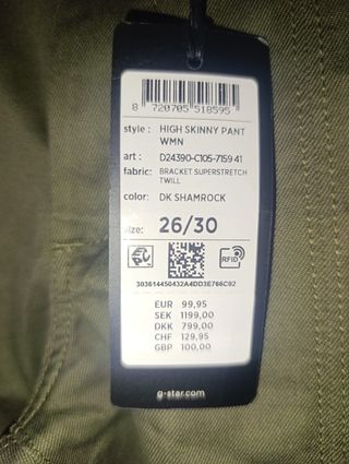 Pantalones verdes de corte recto