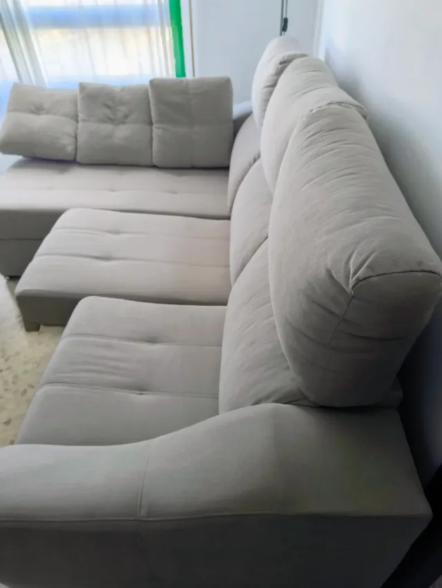 Sofá chaise longue beige/gris (color topo)