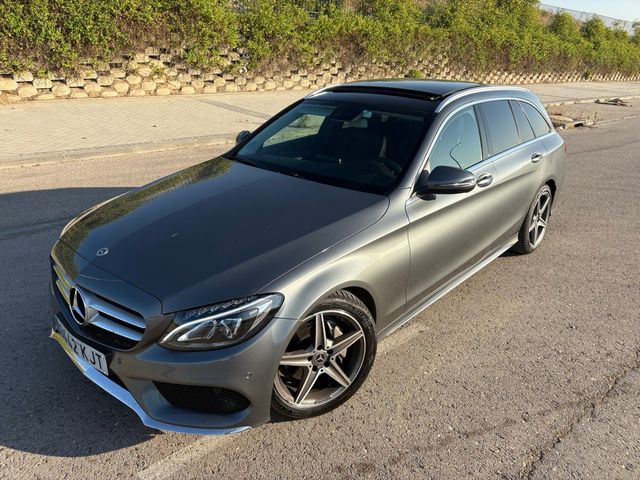 Mercedes-Benz Clase C *libro sellado*