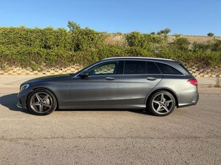 Mercedes-Benz Clase C *libro sellado*