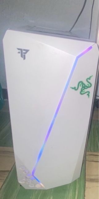 Ordenador Gaming Razer GTX 1650 16GB RAM