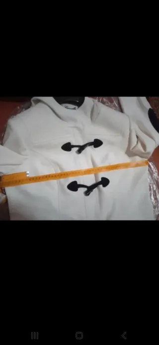 Cappotto bianco con cappuccio NUOVO CON CARTELLINO