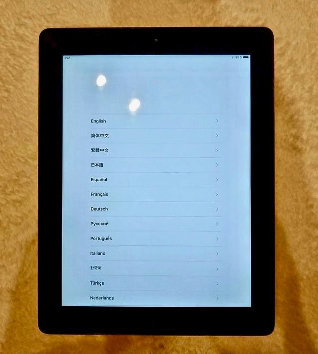Apple iPad 16GB Wi-Fi
