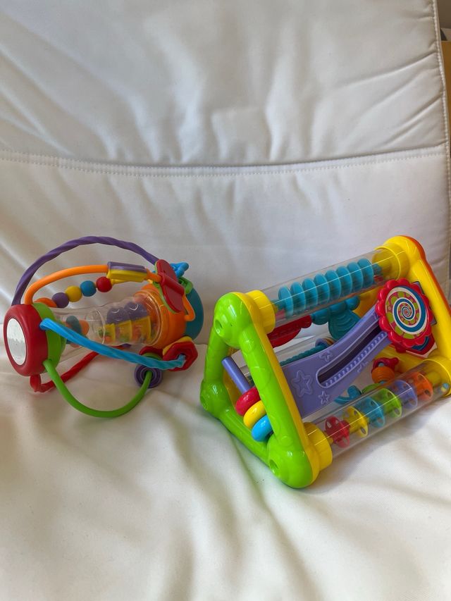 Lote 2 Juguetes para Bebé