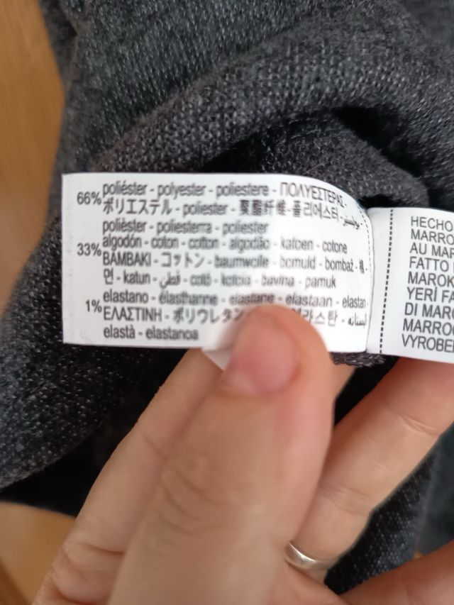 Falda midi Zara gris botones