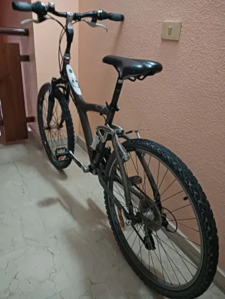 Bicicleta Btwin Gris