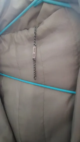 Abrigo Punto Roma Beige con Capucha