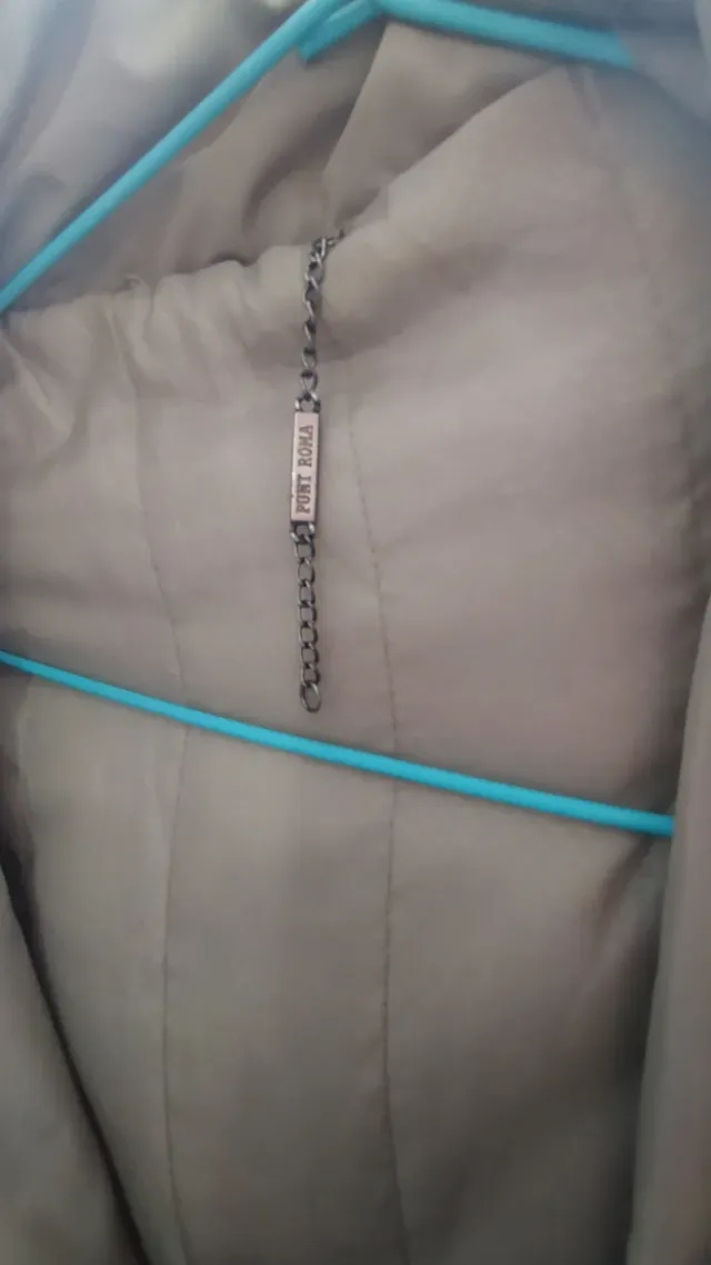 Abrigo Punto Roma Beige con Capucha